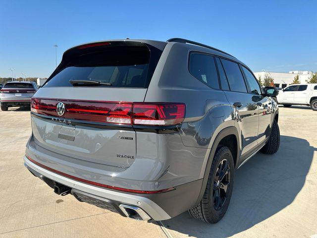 new 2025 Volkswagen Atlas car, priced at $47,531