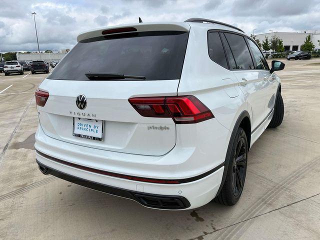 new 2024 Volkswagen Tiguan car, priced at $33,018