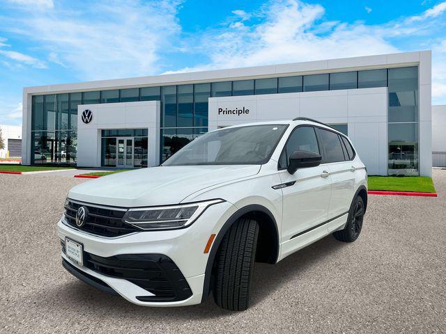 new 2024 Volkswagen Tiguan car, priced at $32,888