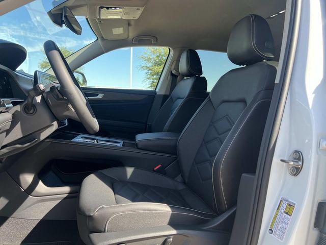 new 2026 Volkswagen Atlas car, priced at $39,923