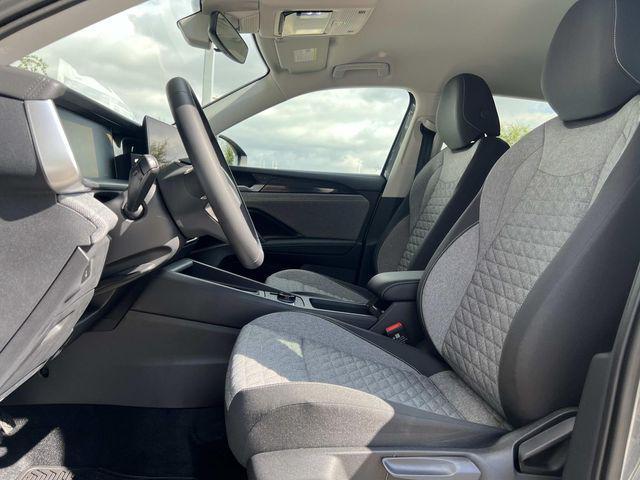 new 2025 Volkswagen Tiguan car, priced at $29,751