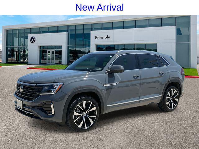 new 2025 Volkswagen Atlas Cross Sport car, priced at $53,617