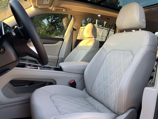 new 2026 Volkswagen Atlas car, priced at $54,429