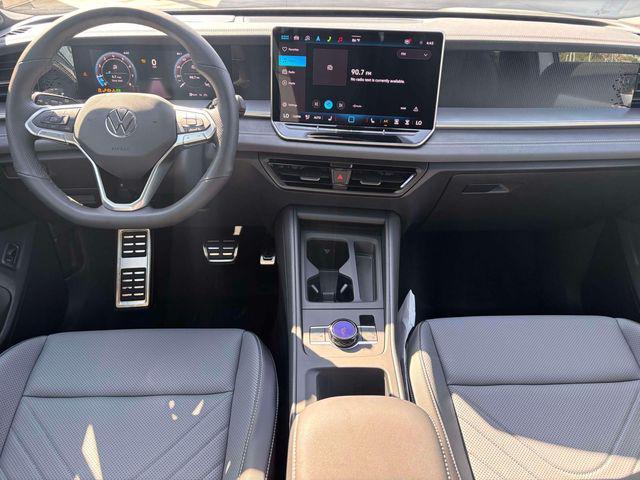 new 2025 Volkswagen Tiguan car, priced at $35,991