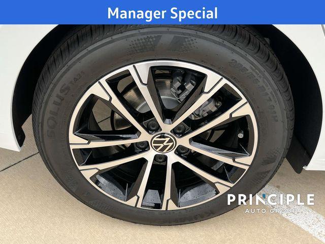 new 2025 Volkswagen Jetta car, priced at $22,999