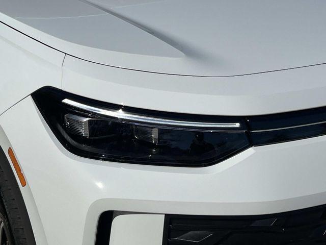 new 2026 Volkswagen Tiguan car, priced at $31,900