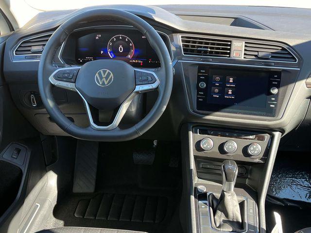 new 2024 Volkswagen Tiguan car, priced at $32,418