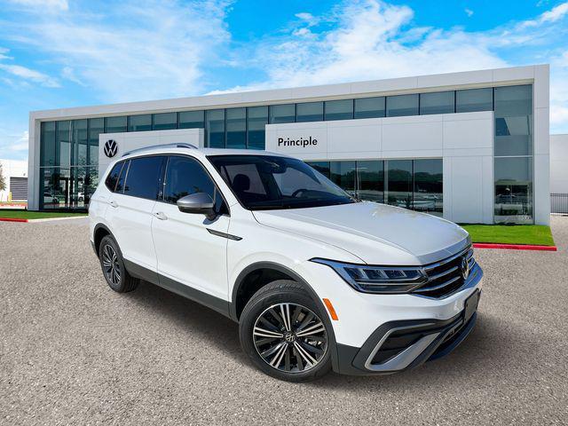 new 2024 Volkswagen Tiguan car, priced at $32,418