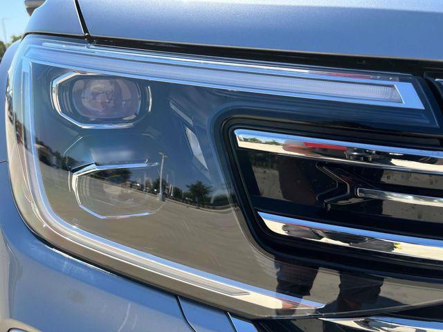 new 2025 Volkswagen Atlas car, priced at $47,303