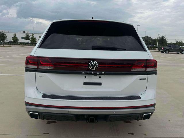 new 2024 Volkswagen Atlas car, priced at $40,988