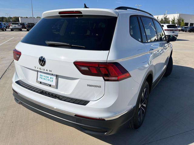 new 2024 Volkswagen Tiguan car, priced at $27,024