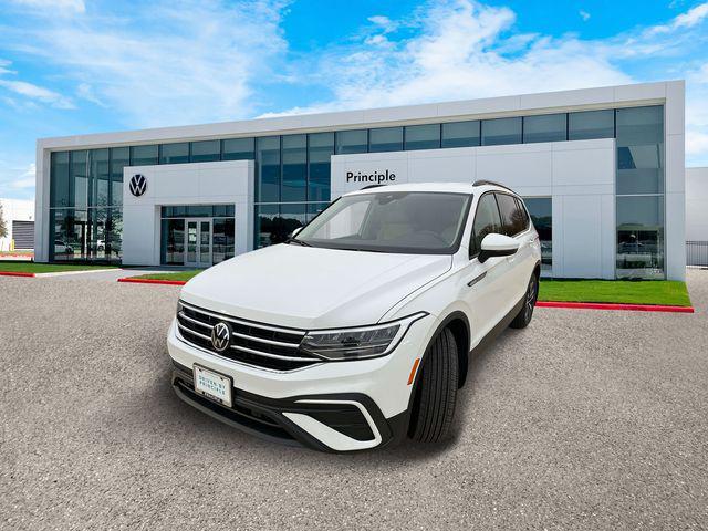 new 2024 Volkswagen Tiguan car, priced at $27,358