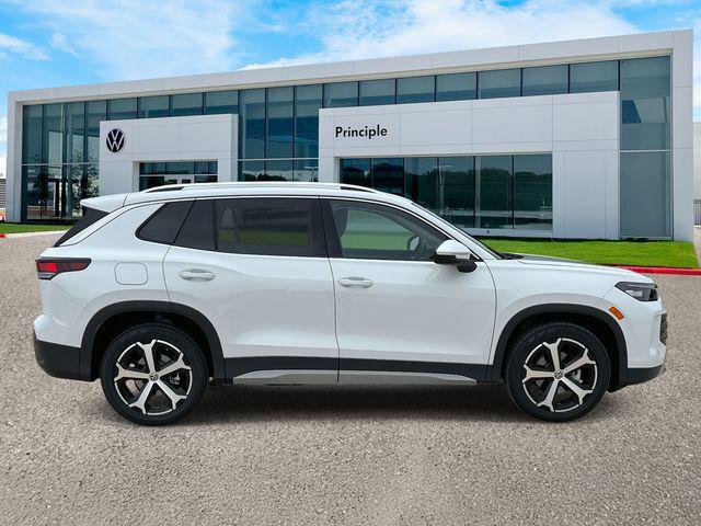 new 2025 Volkswagen Tiguan car, priced at $33,700