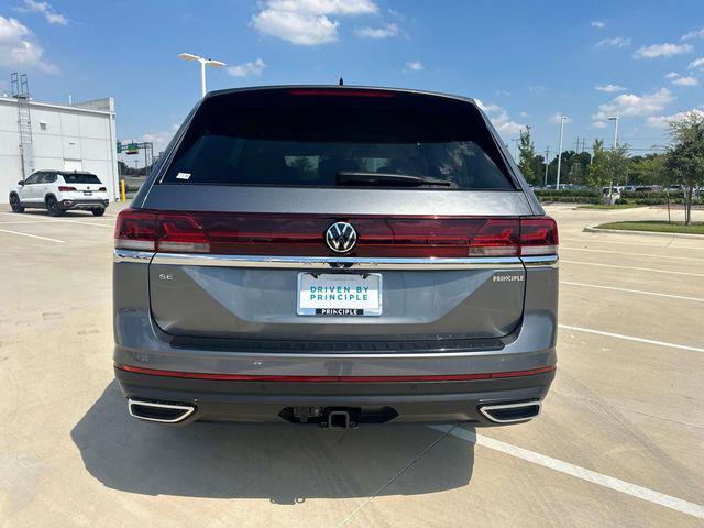 new 2024 Volkswagen Atlas car, priced at $38,536