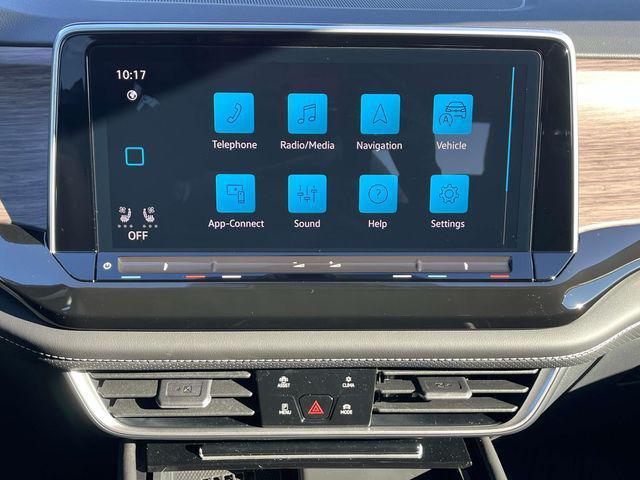 new 2025 Volkswagen Atlas car, priced at $52,009