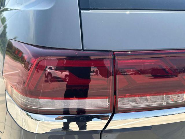 new 2025 Volkswagen Atlas car, priced at $52,407