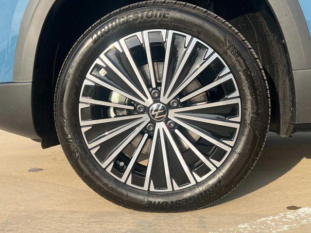 new 2025 Volkswagen Taos car, priced at $27,080