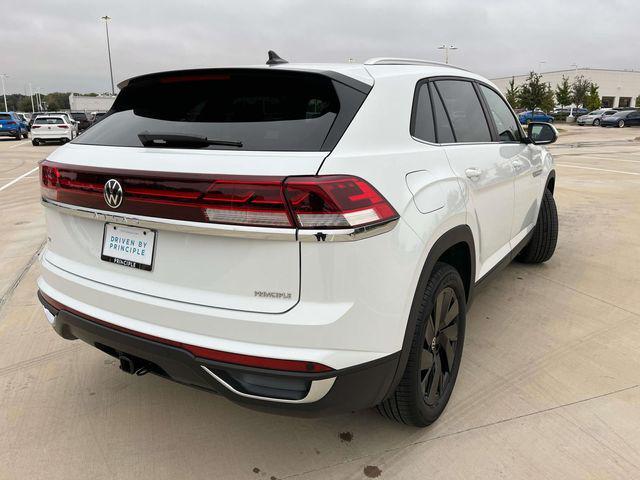 new 2025 Volkswagen Atlas Cross Sport car, priced at $40,417