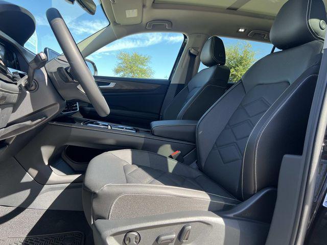 new 2026 Volkswagen Atlas car, priced at $45,123