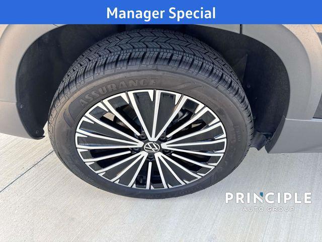 new 2025 Volkswagen Taos car, priced at $24,994