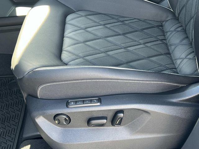 new 2026 Volkswagen Atlas car, priced at $54,268