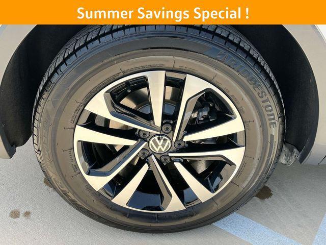 new 2024 Volkswagen Tiguan car, priced at $27,498