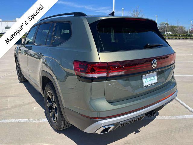 new 2025 Volkswagen Atlas car, priced at $44,488