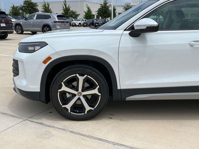 new 2025 Volkswagen Tiguan car, priced at $34,216