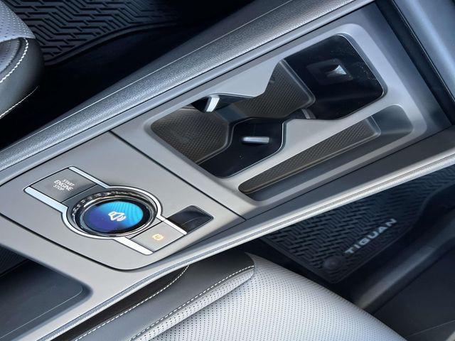 new 2025 Volkswagen Tiguan car, priced at $37,346