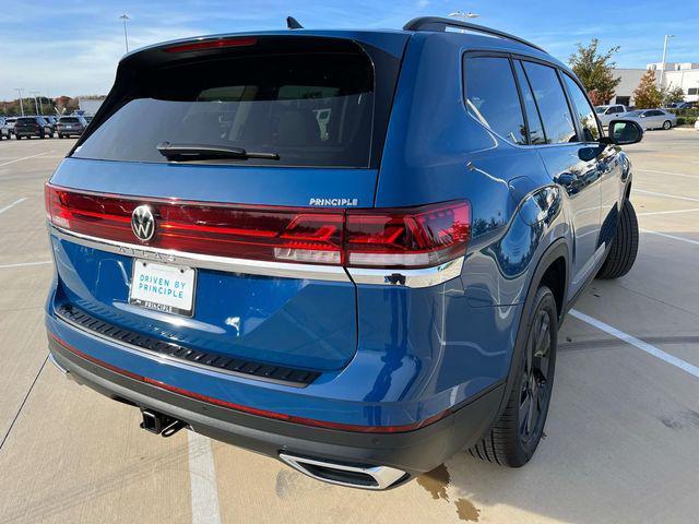 new 2025 Volkswagen Atlas car, priced at $43,232