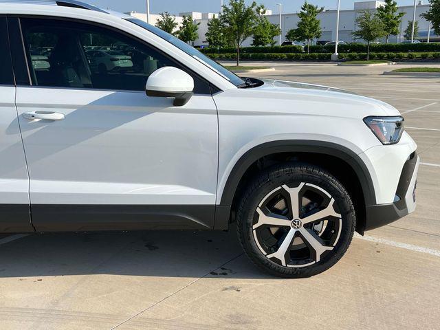 new 2025 Volkswagen Taos car, priced at $35,008