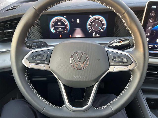 new 2025 Volkswagen Tiguan car, priced at $32,787