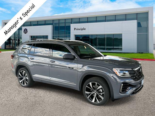 new 2025 Volkswagen Atlas car, priced at $51,849