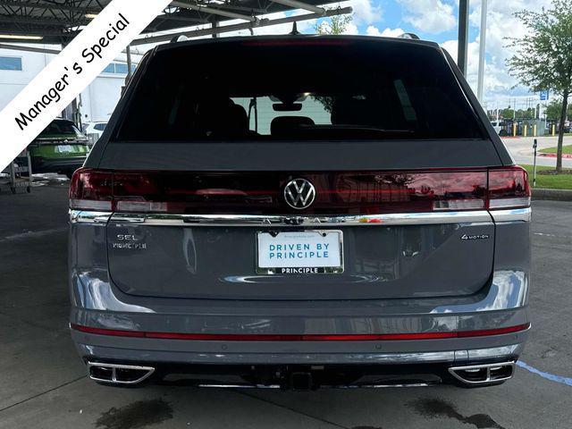 new 2025 Volkswagen Atlas car, priced at $51,849