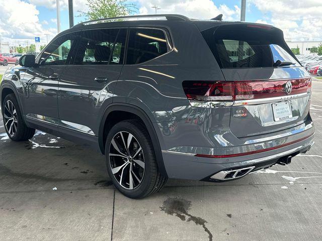 new 2025 Volkswagen Atlas car, priced at $52,348