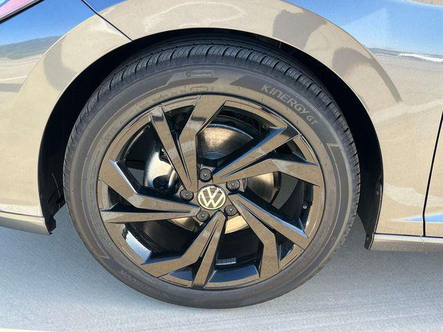 new 2025 Volkswagen Jetta car, priced at $27,047