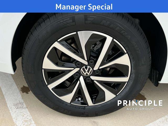 new 2025 Volkswagen Jetta car, priced at $21,999