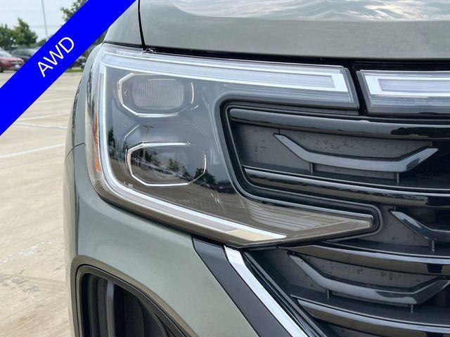 new 2025 Volkswagen Atlas Cross Sport car, priced at $39,076