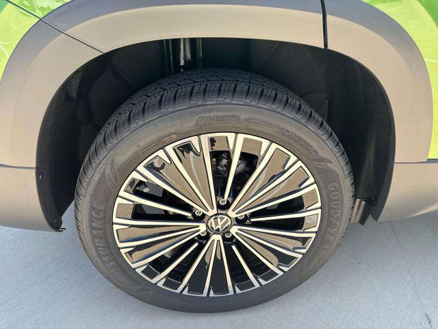 new 2025 Volkswagen Taos car, priced at $30,820