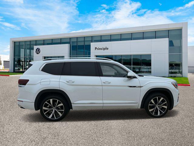 new 2025 Volkswagen Atlas car, priced at $52,348