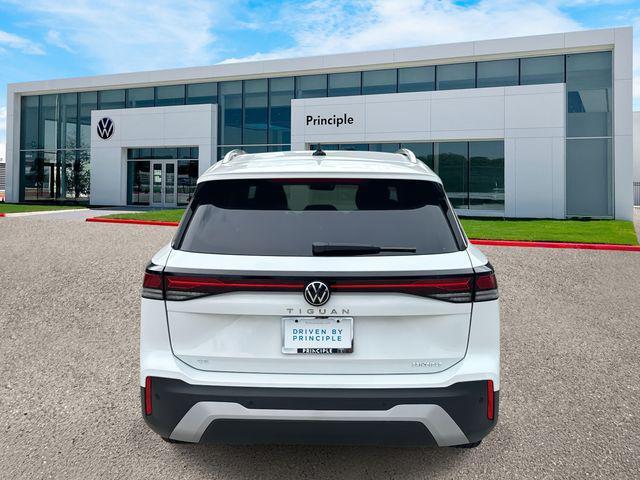 new 2025 Volkswagen Tiguan car, priced at $31,287