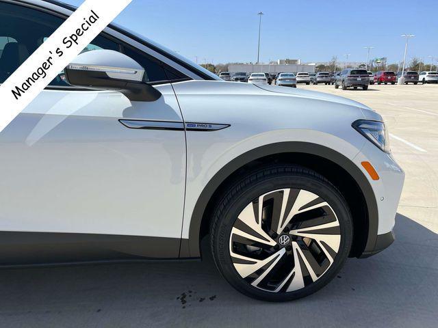 new 2025 Volkswagen ID.4 car, priced at $53,046