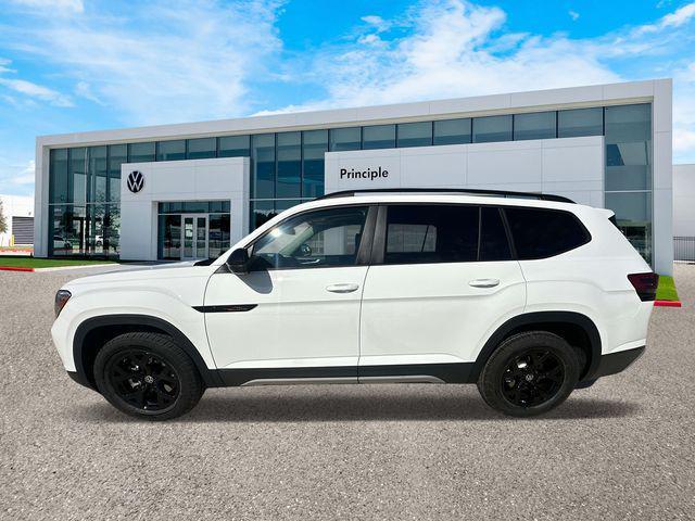 new 2025 Volkswagen Atlas car, priced at $45,404