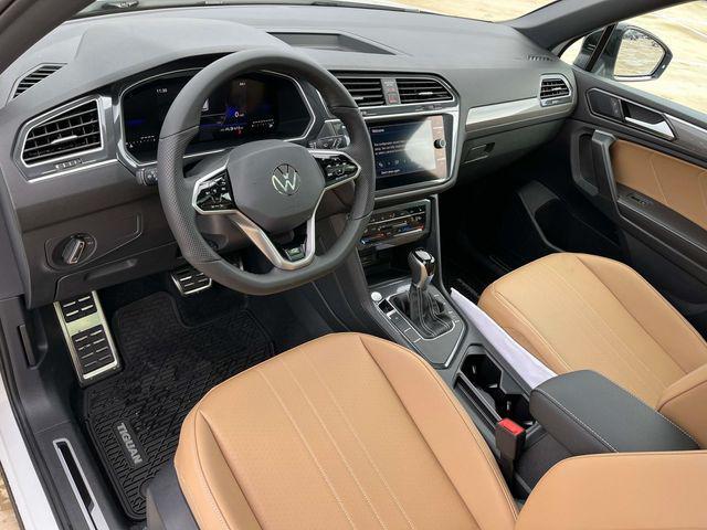 new 2024 Volkswagen Tiguan car, priced at $33,018