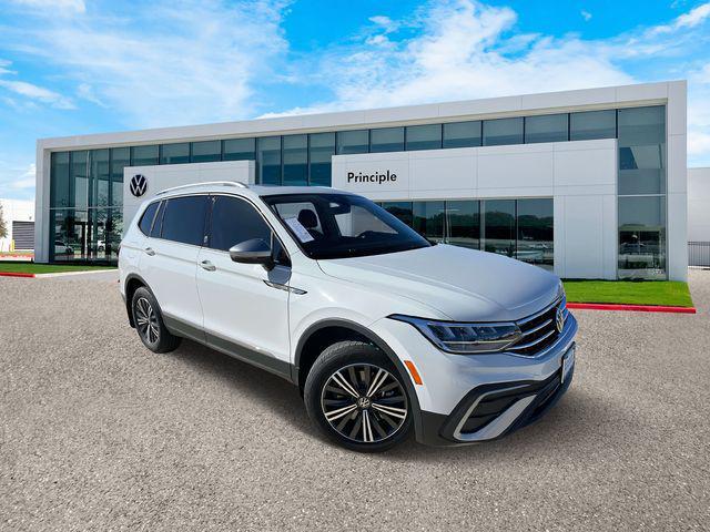 new 2024 Volkswagen Tiguan car, priced at $30,225