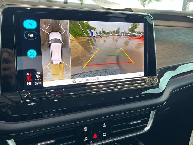 new 2026 Volkswagen Atlas car, priced at $54,182