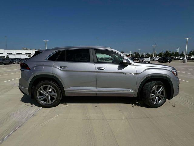 new 2024 Volkswagen Atlas Cross Sport car, priced at $44,888