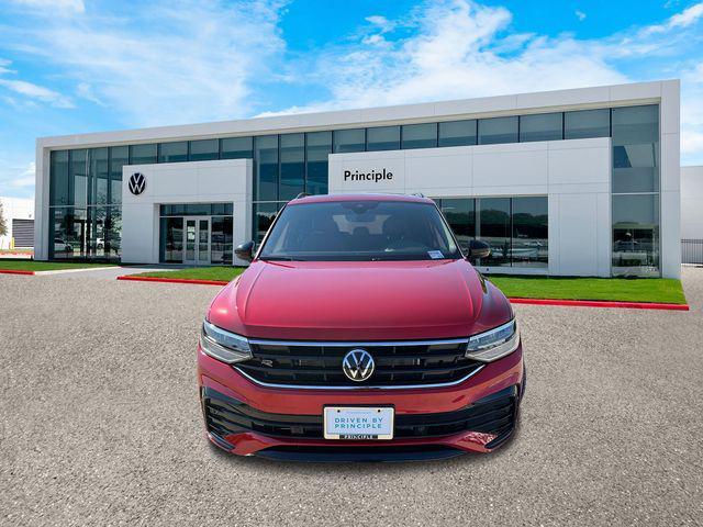 new 2024 Volkswagen Tiguan car, priced at $33,018