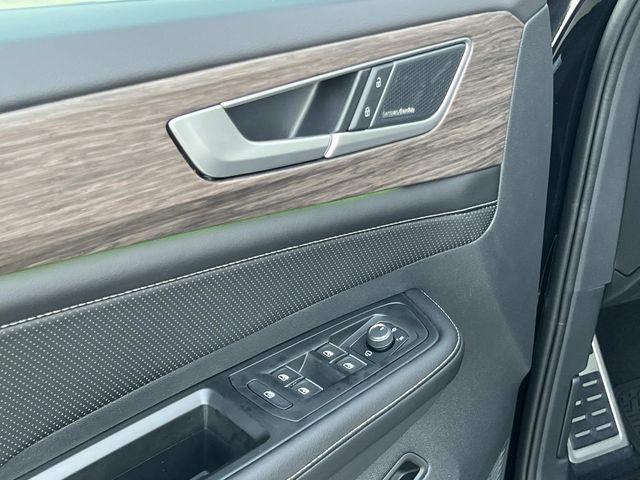 new 2026 Volkswagen Atlas car, priced at $54,579