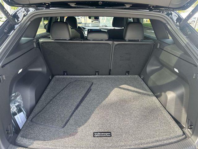 new 2026 Volkswagen Atlas Cross Sport car, priced at $44,280